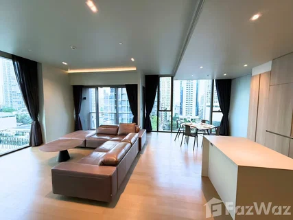 The Strand Thonglor 6469880