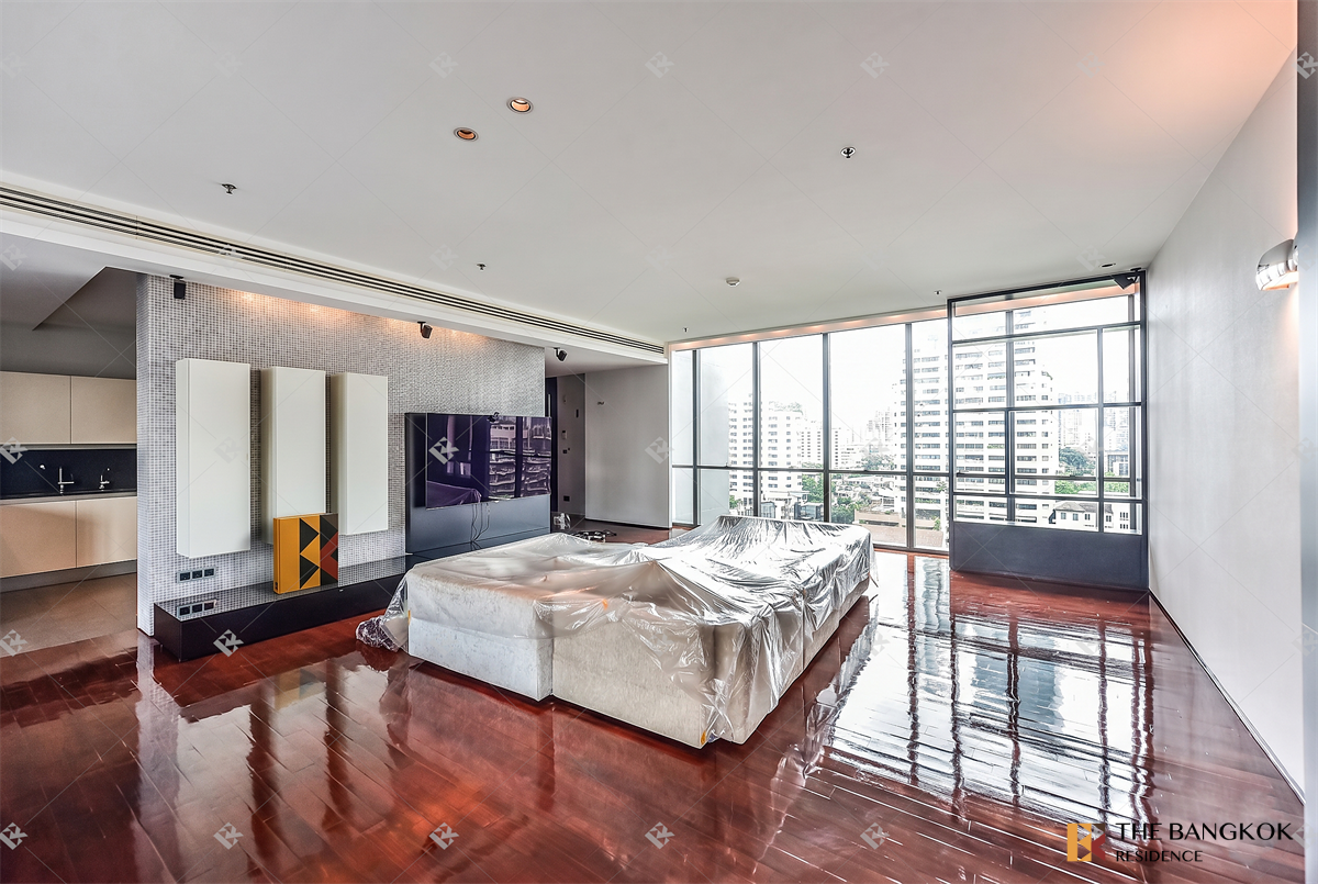 picture Luxury Condo in Central City Location Domus 16,18 near BTS Asok - 5/10