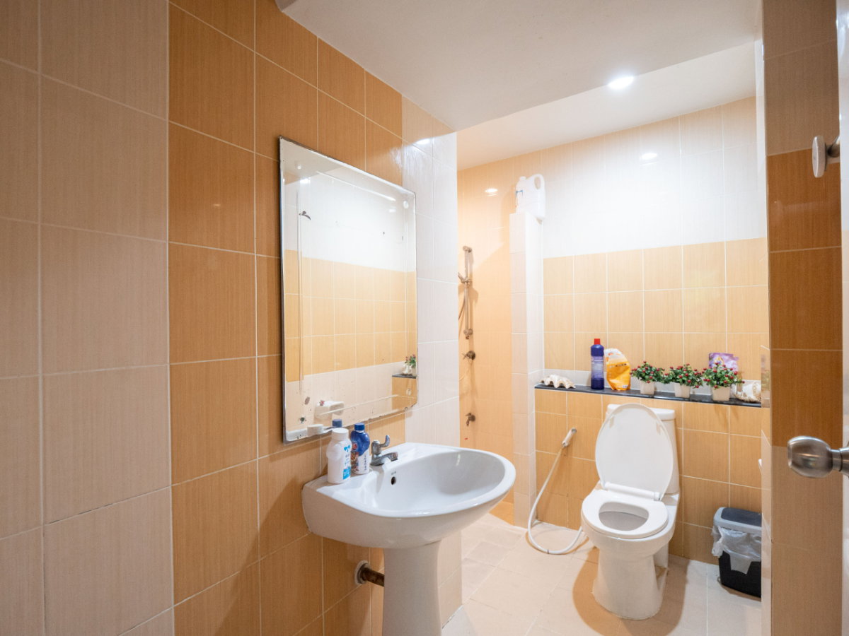 รูป ขายบ้านแฝด หมู่บ้านหงส์ประยูร 3 ราคาดีที่สุดในโครงการ บ้านสวย รายล้อมด้วยต้นไม้นานาพันธุ์ ร่มรื่นน่าอยู่มากๆ - รูปที่ 78/83