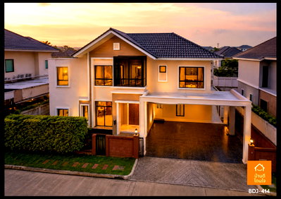 บ้านเดี่ยว โรงเรียนนวมินทราชินูทิศ เบญจมราชาลัย : ขายด่วนราคาพิเศษ!! บ. ลัดดารมย์ วงแหวน รามอินทรา (76.1 ตร.ว.) 4 นอน 5 น้ำ ใกล้แฟชั่นไอส์แลนด์