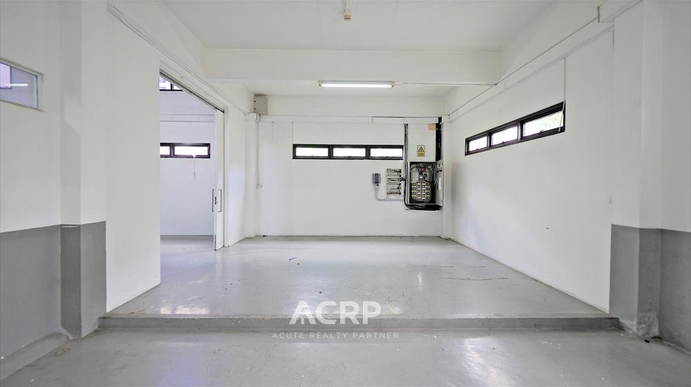 รูป ขายออฟฟิศ 4 ชั้น+โกดัง สุขุมวิท 101 ขนาด 250 ตร.ว. มีห้องประชุม ห้องอบรม - รูปที่ 7/19