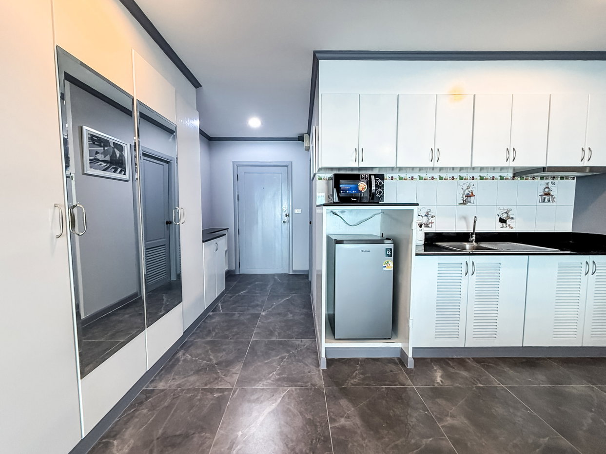 picture TW Platinum Suites Studio Condo for Sale South Pattaya - 6/12