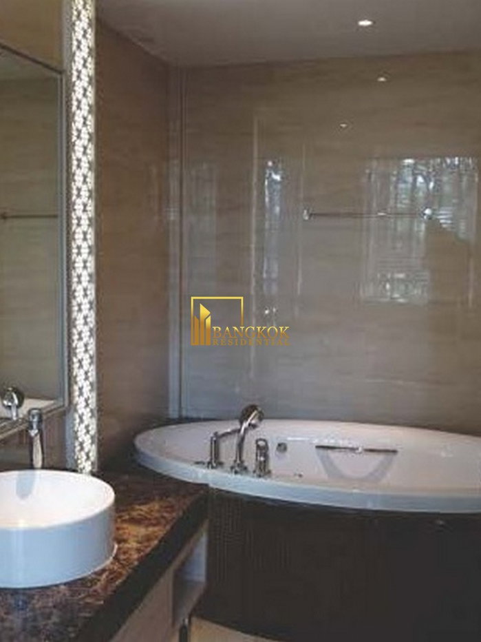 รูป Thada Private Residence | Wonderful 4 Bed House in Sathorn - BR8212SH - รูปที่ 11/15