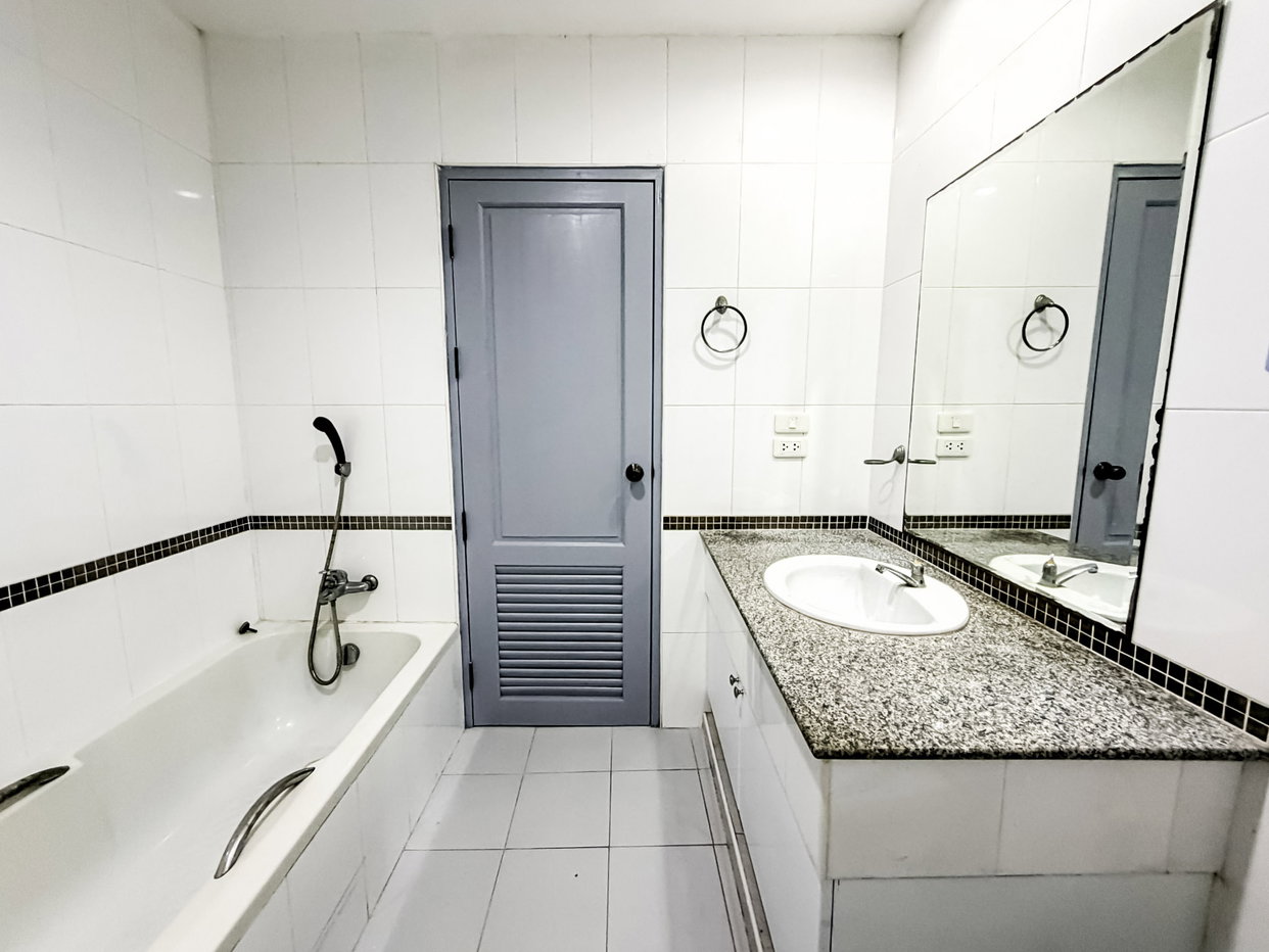 รูป TW Platinum Suites Studio Condo for Rent South Pattaya - รูปที่ 11/12