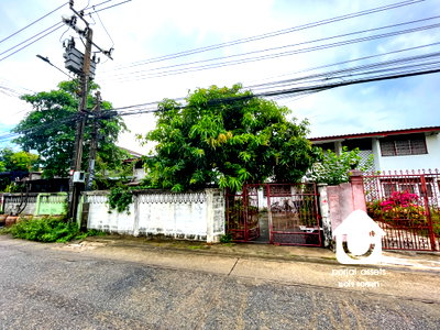 บ้านแฝด เซ็นทรัล พลาซ่า บางนา : ขายบ้านแฝด เคหะนคร 1 เขตประเวศ บ้าน 3 ห้องนอน 63 ตร.วา 220 ตร.ม. ใกล้สวนหลวง ร.9