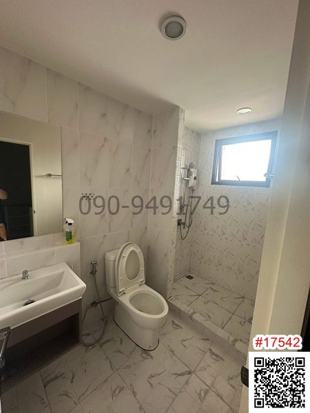 picture 3-story townhome for sale, Baan Klang Muang Srinakarin - On Nut, near Seacon Square. - 4/20