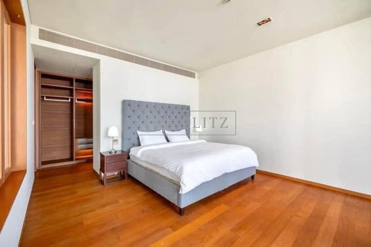 picture ✨An Elite Sanctuary of Absolute Privacy & Grandeur – Flawless Newly Upgraded Unit✨ - 7/21