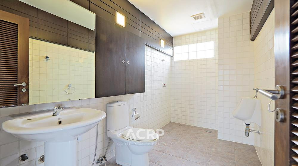 รูป ขายออฟฟิศ 4 ชั้น+โกดัง สุขุมวิท 101 ขนาด 250 ตร.ว. มีห้องประชุม ห้องอบรม - รูปที่ 13/19