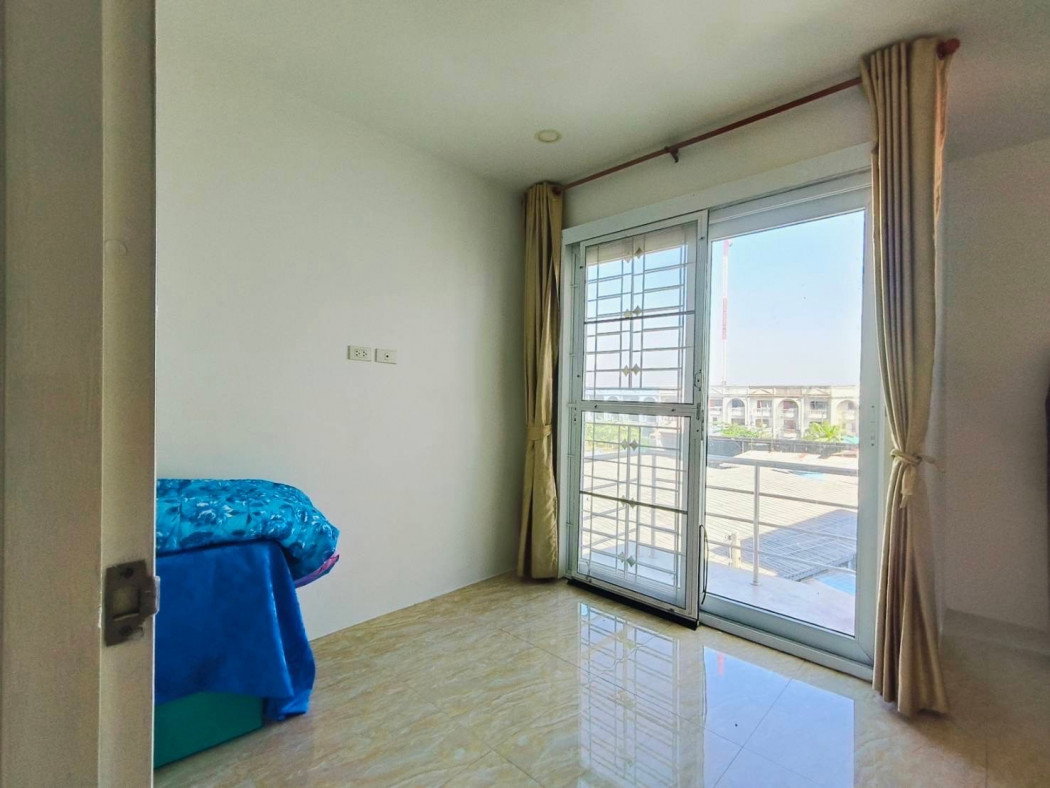 รูป ขายทาวน์โฮม 3 ชั้น 26.3 ตรว. 4 นอน 5 น้ำ หลังมุม ถ.เศรษฐกิจ1 กระทุ่มแบน จ.สมุทรสาคร - รูปที่ 12/12