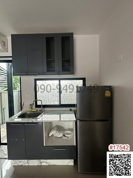 picture 3-story townhome for sale, Baan Klang Muang Srinakarin - On Nut, near Seacon Square. - 12/20