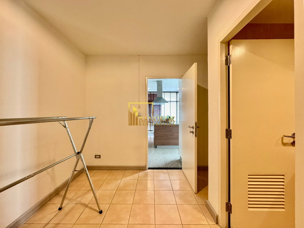 picture Impressive 2 Bedroom Duplex Apartment in Phra Khanong - BR0686AP - 28/29