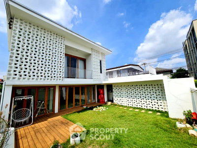 บ้านเดี่ยว กรุงเทพมหานคร : บ้าน 5-ห้องนอน ใกล้ รามคำแหง (ID 2999116)