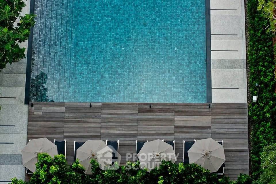 picture 3-BR Condo at The River Condominium near BTS Saphan Taksin (ID 2999711) - 2/13