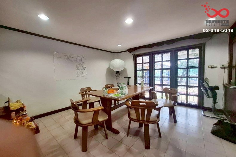 รูป ขายบ้านเดี่ยว 2 ชั้น 101 ตร.ว. รามคำแหง 60 หมู่บ้านสวนสน ใกล้ MRT ลำสาลี - ศรีนครินทร์ - รูปที่ 4/13