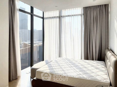 2-BR Condo at Vittorio Sukhumvit 39 near BTS Phrom Phong (ID 2667571)