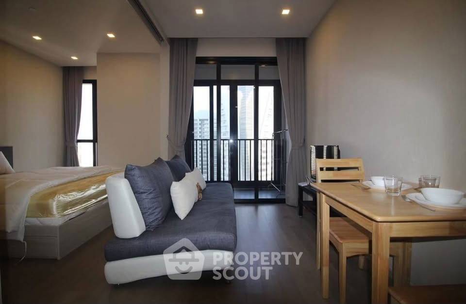 picture Studio Condo at Ashton Asoke near MRT Sukhumvit (ID 2538152) - 3/8