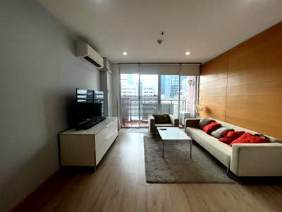 Condos for rent : For Rent Condo , Silom Grand Terrace , BTS-Sala Daeng , Silom , Bang Rak , Bangkok , CX-86521 ✅ Live chat with us ADD LINE @connexproperty ✅