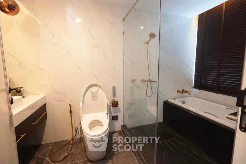 picture 1-BR Condo at The Crest Sukhumvit 34 near BTS Thong Lor (ID 2999736) - 8/11
