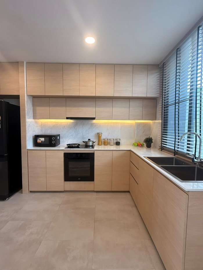 รูป WS7771 💎 ทาวน์โฮมหรูสไตล์ Modern Luxury สูง 3.5 ชั้น 📍 ซอยแบริ่ง 39 โซนบางนา เพียง 100,000 บาท/เดือน - รูปที่ 6/19