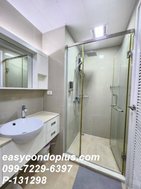 รูป P-131298 ห้องสวย แต่งครบ! T.C. Green (ที.ซี. กรีน) ใกล้ MRT พระราม 9 เพียง 20,000 บาท | Line Id: @easycondoplus | 099-229-6397 - รูปที่ 8/14