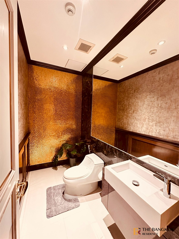 picture Luxury Unit, Ready for You Without the Wait Marque Sukhumvit near BTS Phrom Phong - 10/10