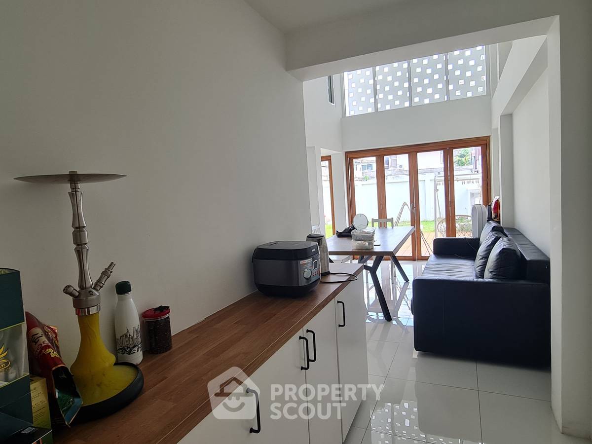 picture 5-BR House close to Ramkhamhaeng (ID 2999116) - 10/22