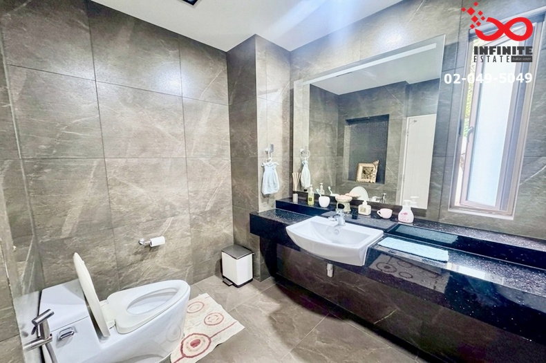 รูป ขายบ้านเดี่ยว 2 ชั้น โครงการปัญญาอินทรา P1 บนที่ดินมากถึง 620 ตรว. แปลงริม - รูปที่ 14/18