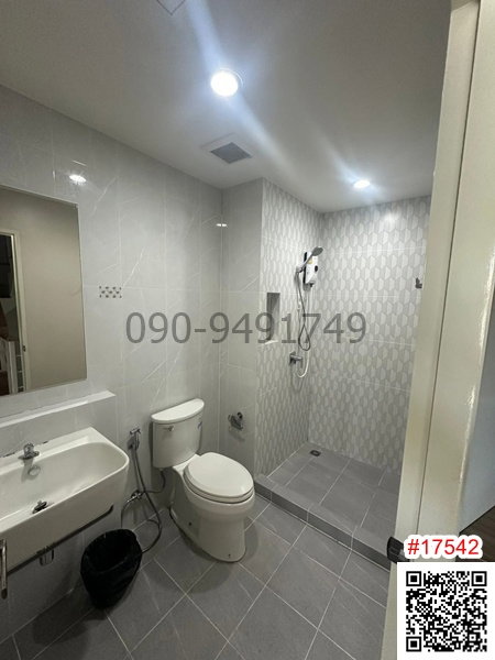 picture 3-story townhome for sale, Baan Klang Muang Srinakarin - On Nut, near Seacon Square. - 16/20