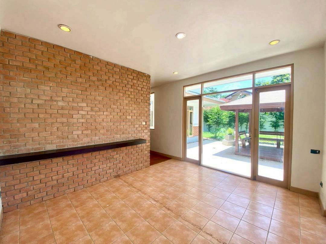 picture ⭐✨RH-018 House for Sale at Forest Home Khlong 7 ✨⭐ - 16/19