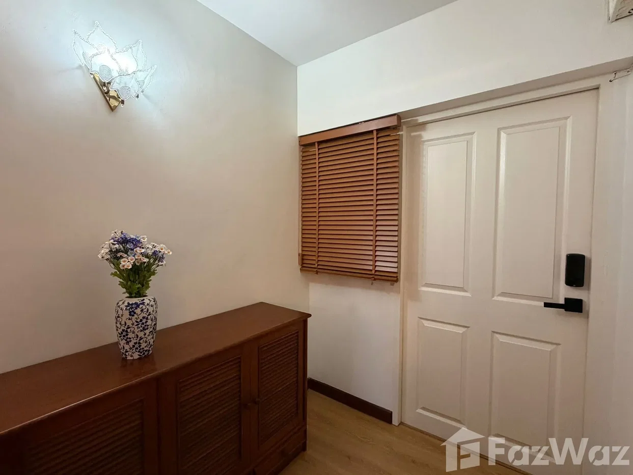 picture For rent 6470306 - 8/17