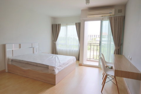 Condo for sale: Iris Avenue Onnuch-Suvarnabhumi, 1 bedroom, 1 bathroom, 28.56 sq m, fully furnished and ready to move in.