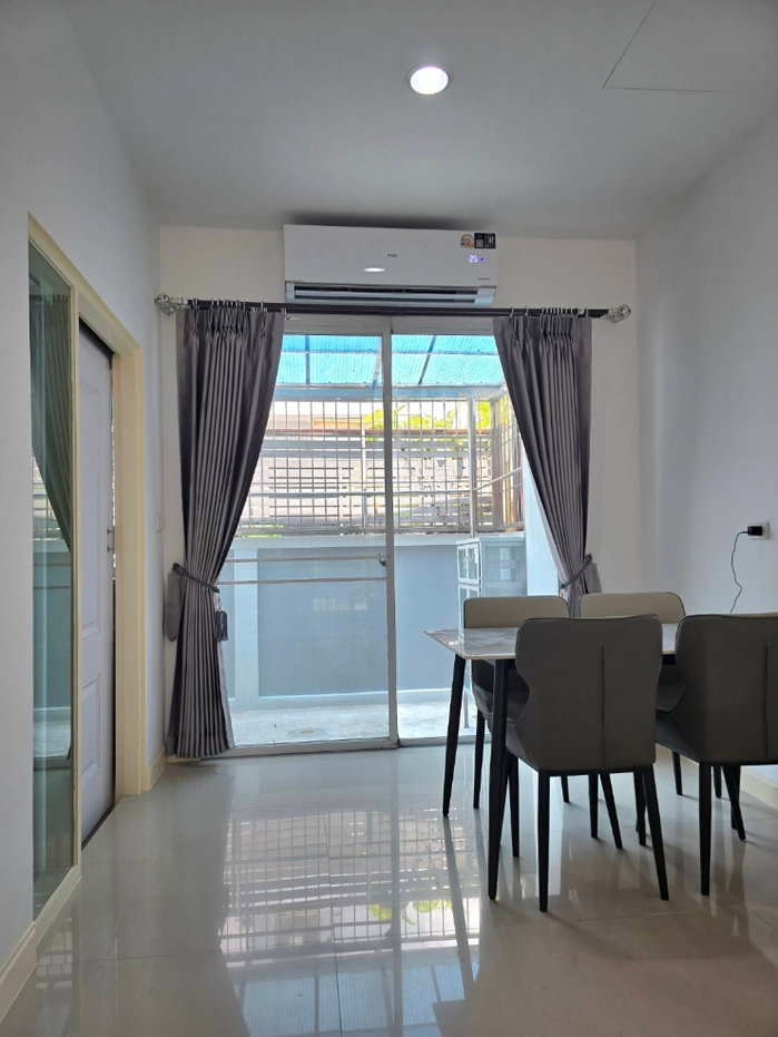 picture TOWNHOME FOR RENT NEAR MRT YELLOW LINE - 5/9