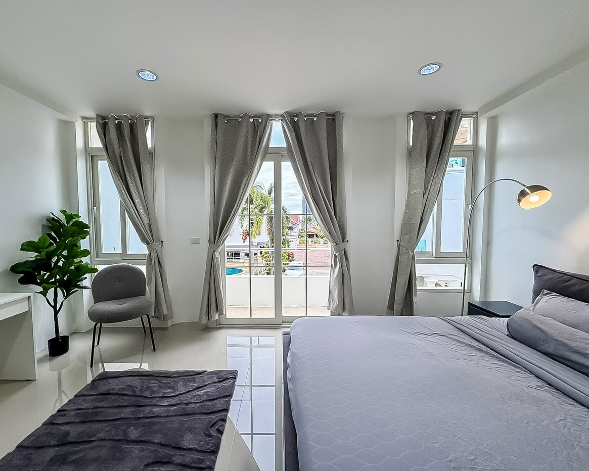 รูป Townhouse for Sale Wongamat Beach Pattaya Sea View - รูปที่ 8/19