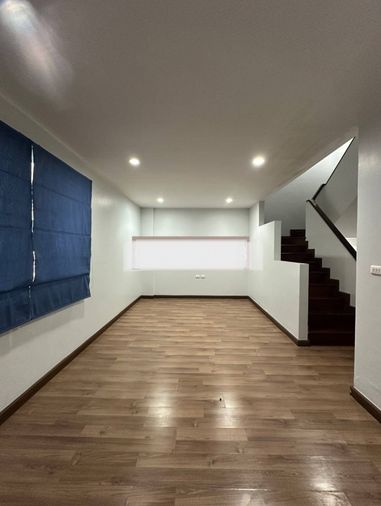 ขายทาวน์โฮม 4 ห้องนอน 23.6 ตร.ว. นัมเบอร์วัน ทาวน์โฮม วงแหวนบางนา - ราม 2
