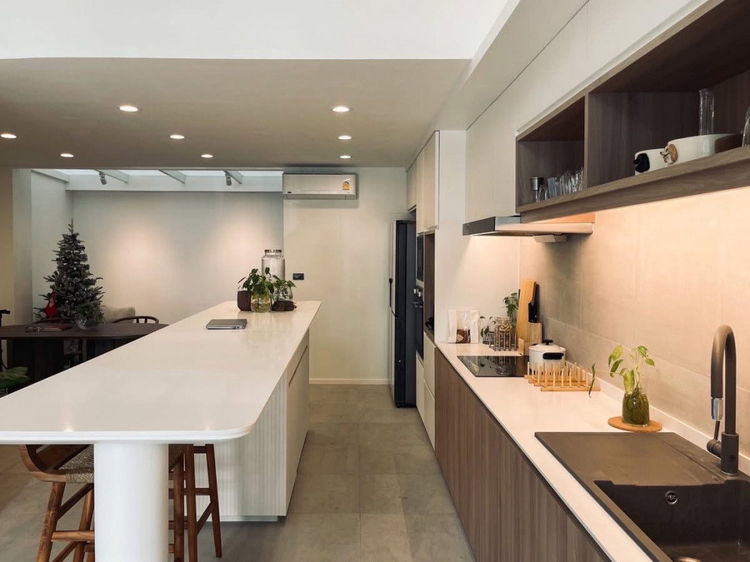 picture Townhome for rent, Shizen Phatthanakan 32 project, near BTS Thonglor - 2/7