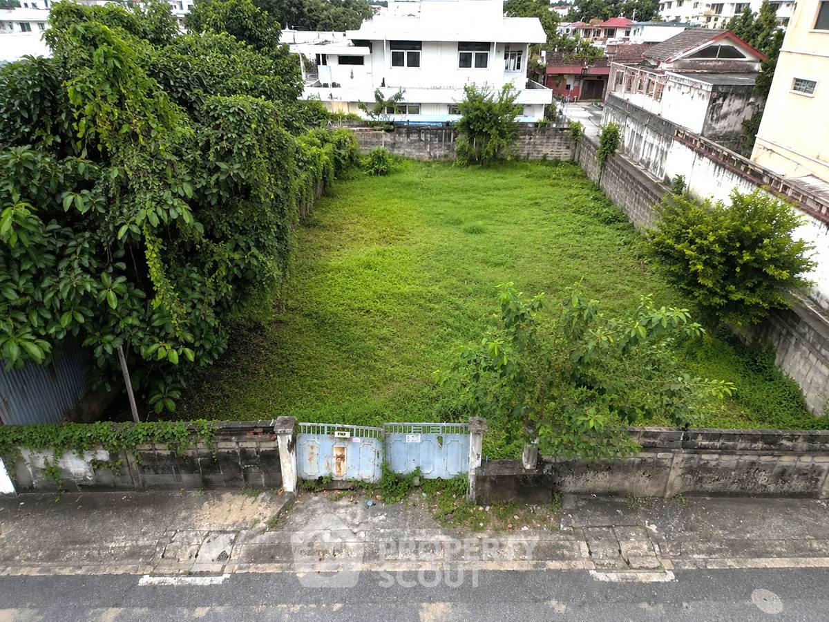 picture 444 m² Land for Rent close to Ari (ID 2999899) - 2/3