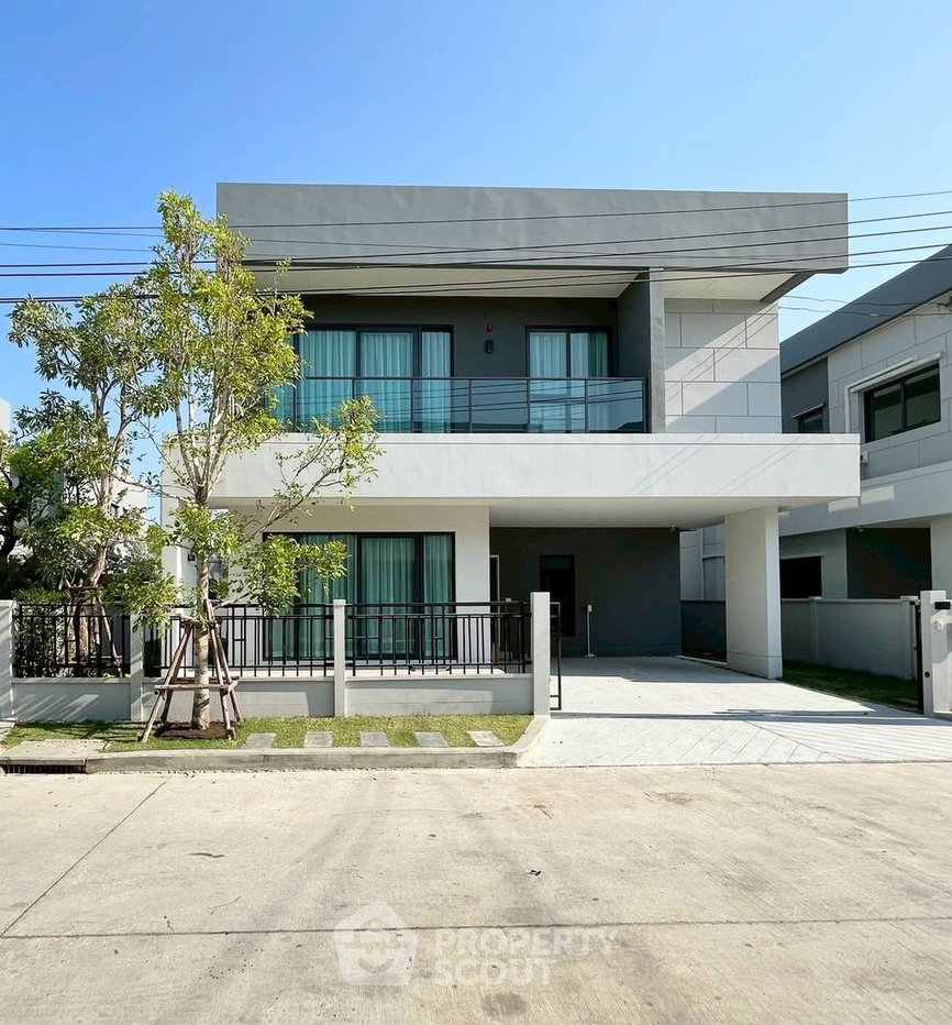 รูป บ้าน 4-ห้องนอน ที่ เซนโทร บางนา ใน บางแก้ว (ID 2999204) - รูปที่ 1/11