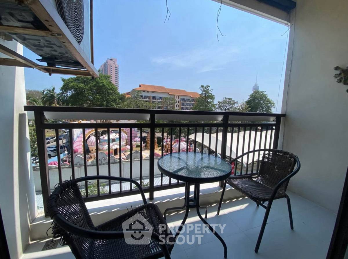 รูป คอนโด 1-ห้องนอน ที่ ทรีทอปส์ พัทยา ใกล้ พัทยาใต้ (ID 3001215) - รูปที่ 9/13