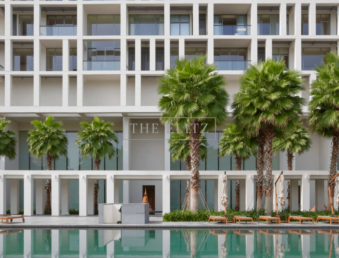 picture ✨An Elite Sanctuary of Absolute Privacy & Grandeur – Flawless Newly Upgraded Unit✨ - 18/21