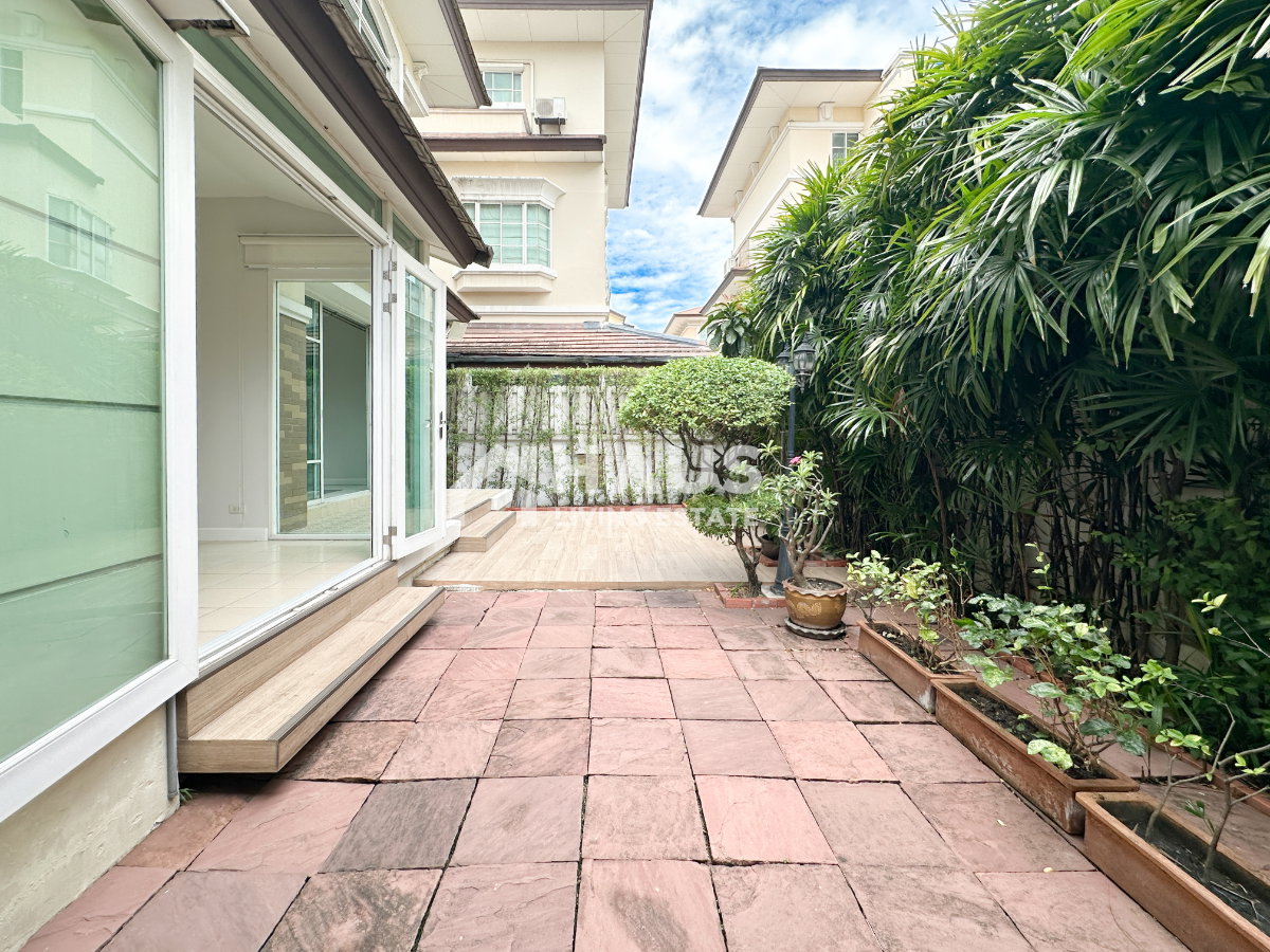 picture Baan Klang Krung The Nice Ratchavipha / 4 Bedrooms #HPCC056 - 37/39