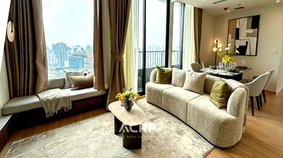 ขายคอนโด : ✨ Rare Corner Fullplex! Noble Form Thonglor-2Bed 76.96 sq.m. Floor 42, South View, Near Sky Pool.CBD