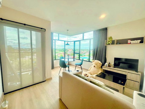 Condo for sale: The Indeed, Khao Kilom - Sriracha. Corner unit with beautiful city view and great location.