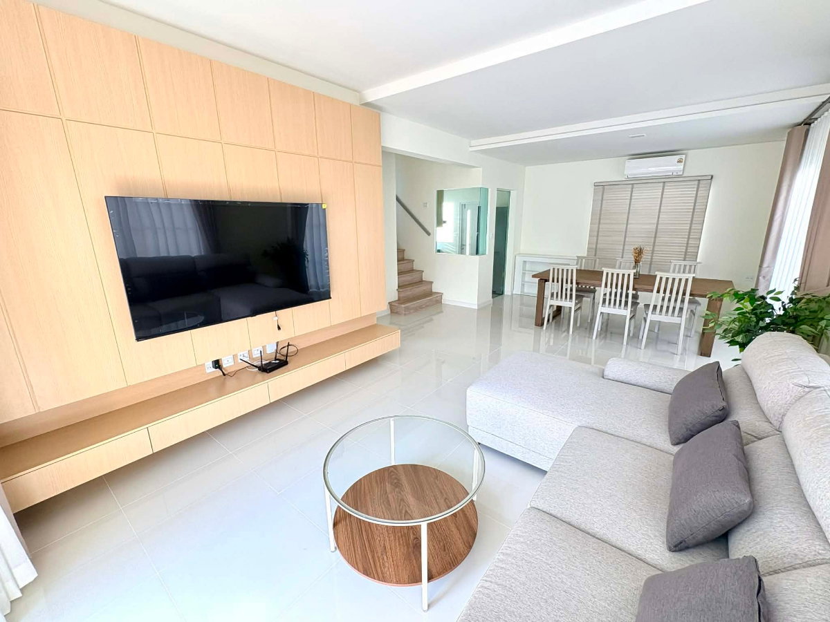 รูป ให้เช่า บ้านเดี่ยว Villagio Srinakarin – Bangna 3 บ้านใหม่ พร้อมเฟอร์นิเจอร์และเครื่องใช้ไฟฟ้าครบ เข้าอยู่ได้ทันที - รูปที่ 4/17