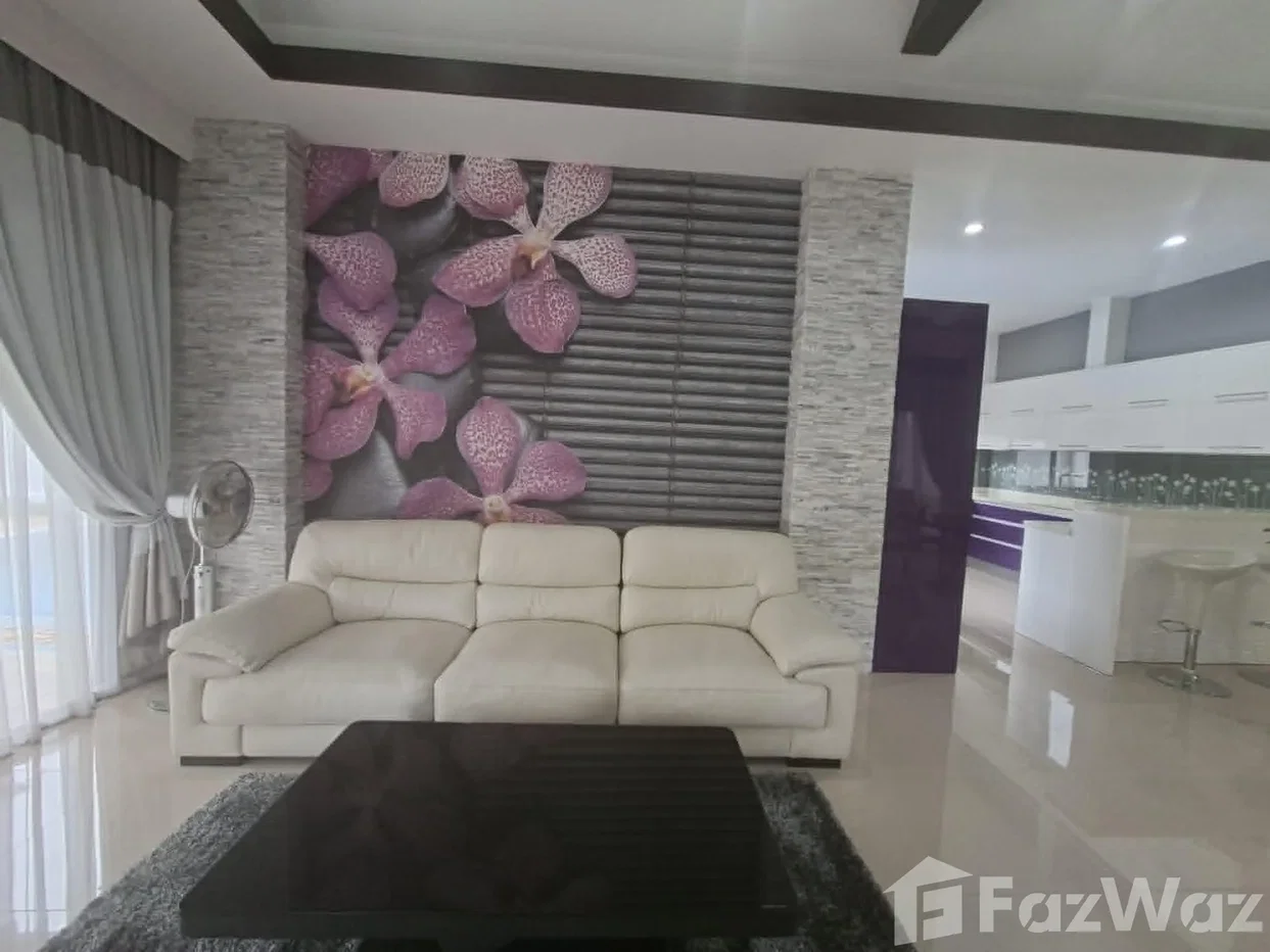 picture 2 bedroon 2 bathroom private pool 6453388 - 10/11