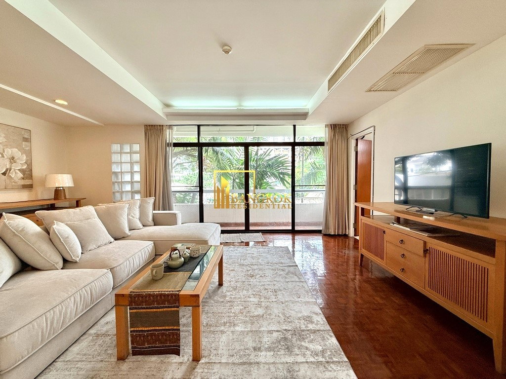 รูป Expansive 3 Bedroom Apartment For Rent in Phrom Phong - BR20791AP - รูปที่ 2/35