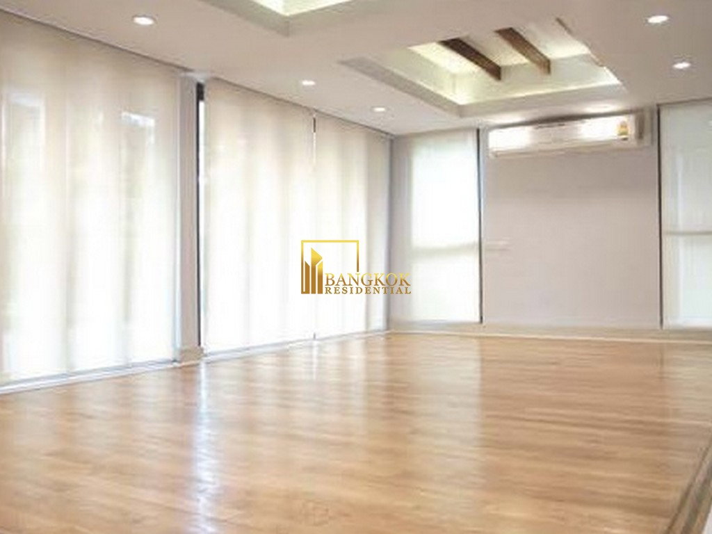 รูป Thada Private Residence | Wonderful 4 Bed House in Sathorn - BR8212SH - รูปที่ 4/15