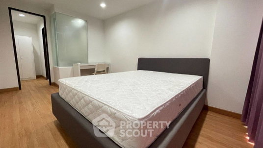 รูปภาพ 2-BR 63 Sqm Condo At Ideo Blucove Sathorn, 100m To BTS Wongwian Yai (ID 2735798)