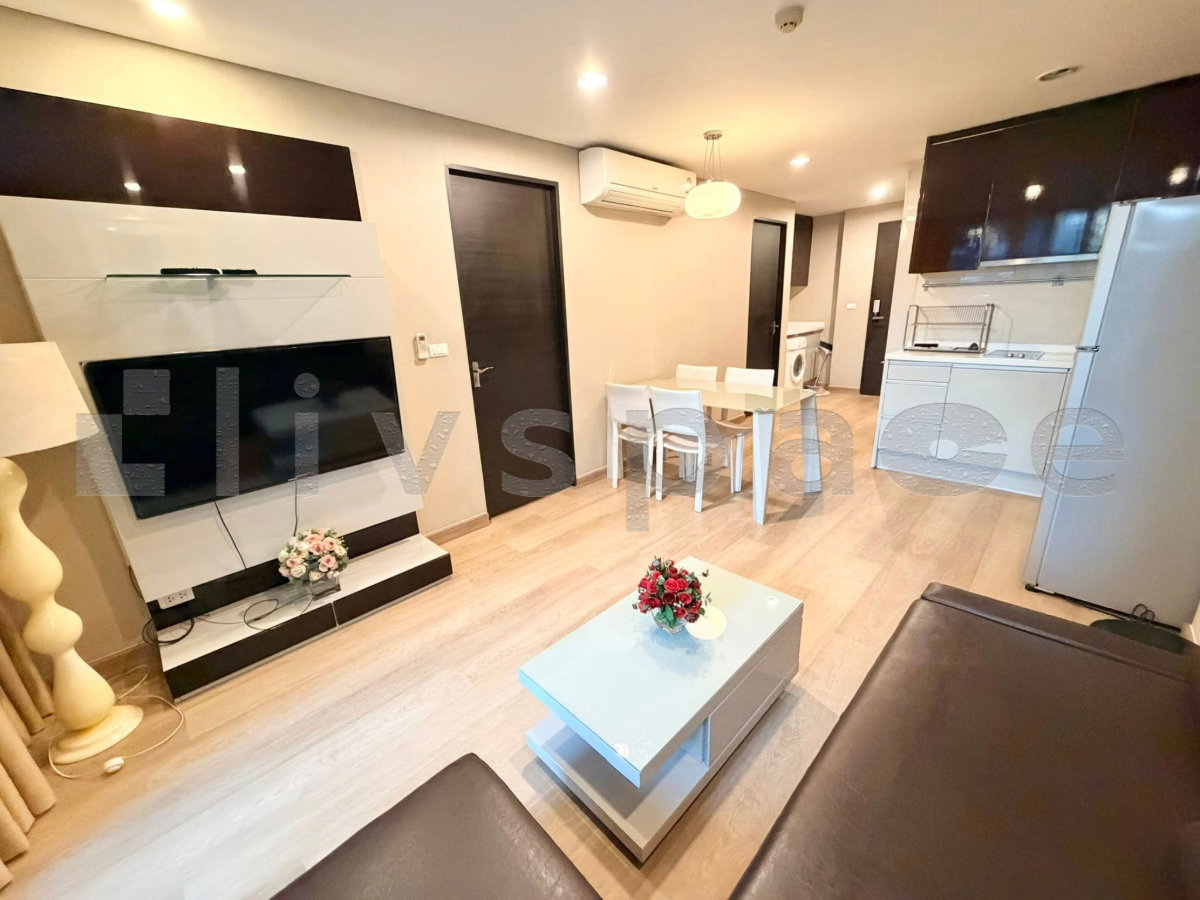 picture ▚ LK128ツ Beautiful & Spacious Unit The Address Pathumwan 2BR 2BA, 70 sq.m. Great Price, Ultra-Close to BTS - 2/7