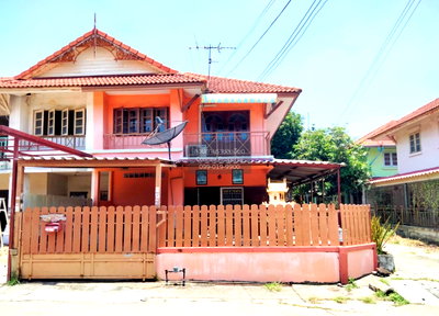 Townhouses for sale Khlong Luang Pathumthani : For Sale Townhouse/Townhome  , Baan Pruksa 9 , corner unit , wide frontage , Khlong Sam , khlong Luang , Pathum Thani , CX-159666 ✅ Live chat with us ADD LINE @connexproperty ✅