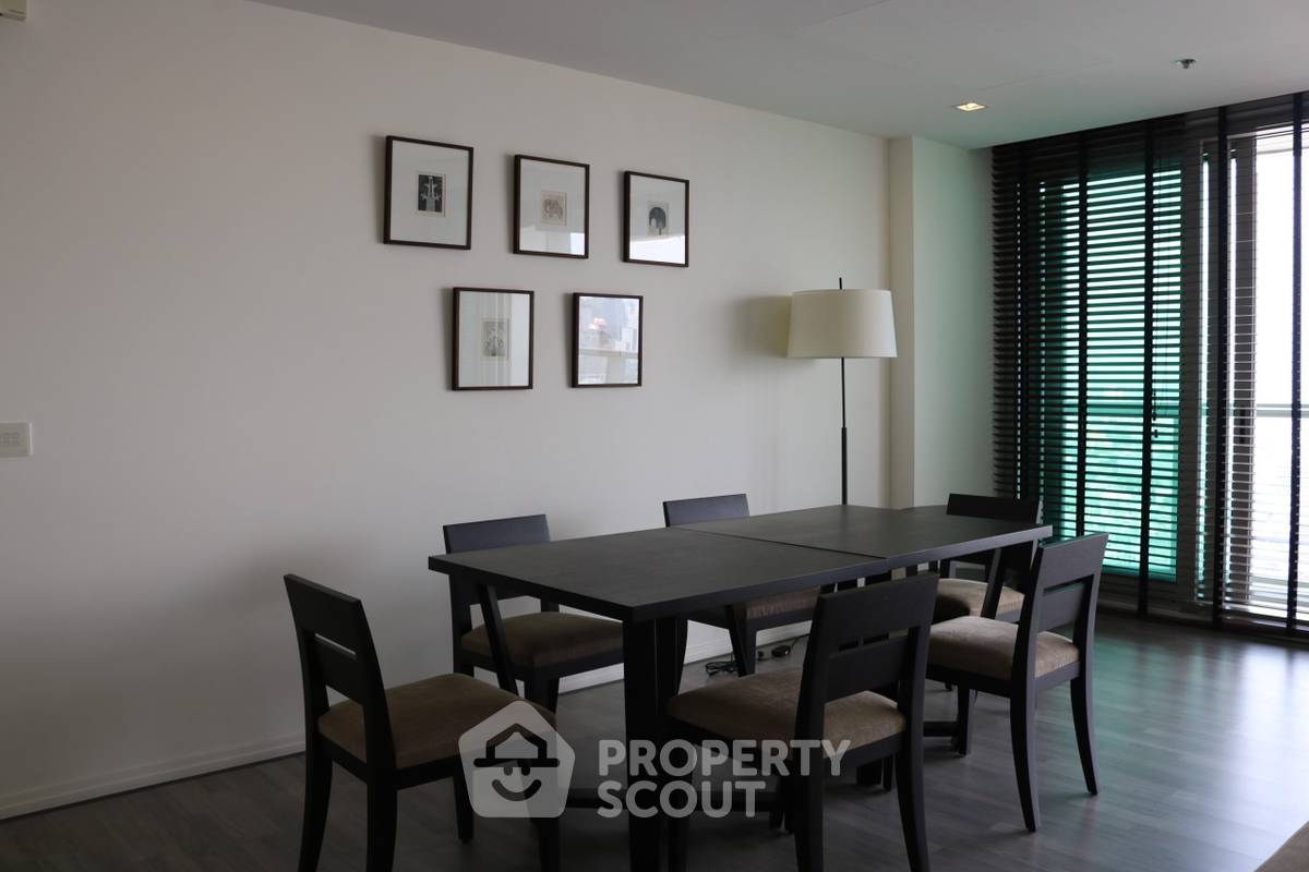 picture 3-BR 145 Sqm High-Floor Condo At The River Condominium, 400m To BTS Saphan Taksin (ID 510740) - 3/7
